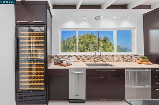 15 Loma Vista, Walnut Creek, CA 94597