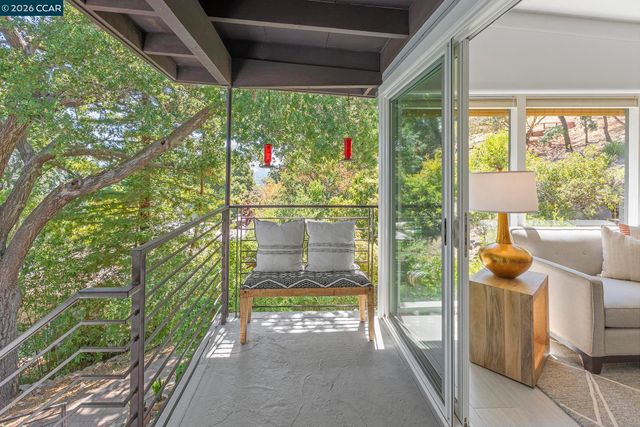 15 Loma Vista, Walnut Creek, CA 94597