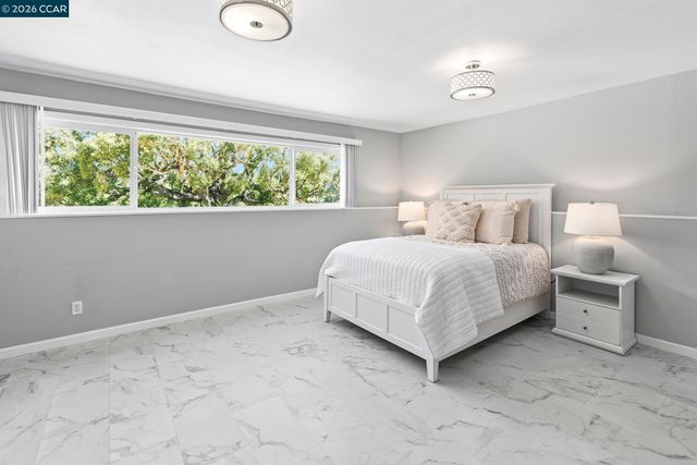 15 Loma Vista, Walnut Creek, CA 94597