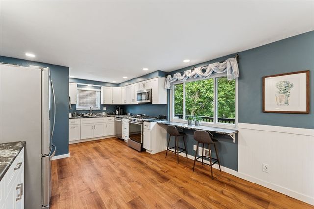 4807 Bert Dr, Monroeville, PA 15146