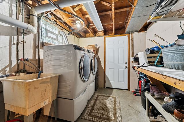 4807 Bert Dr, Monroeville, PA 15146