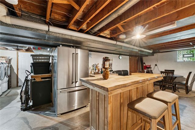 4807 Bert Dr, Monroeville, PA 15146