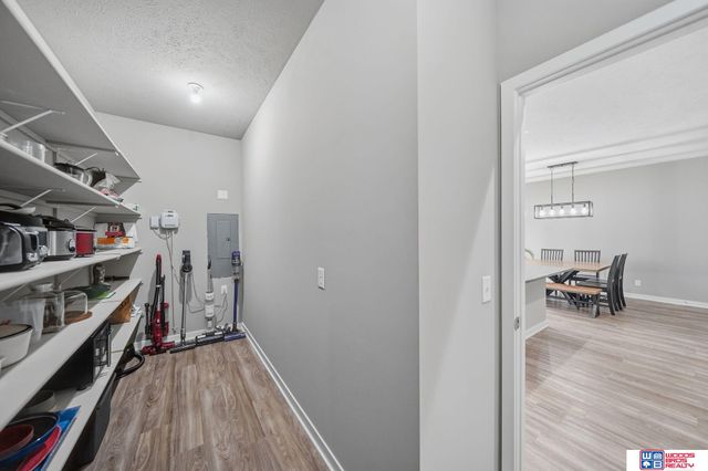 5018 W Hillsboro Drive, Lincoln, NE 68528