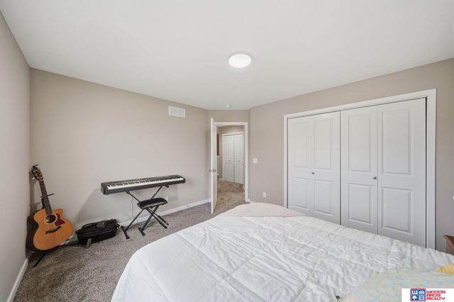 5018 W Hillsboro Drive, Lincoln, NE 68528