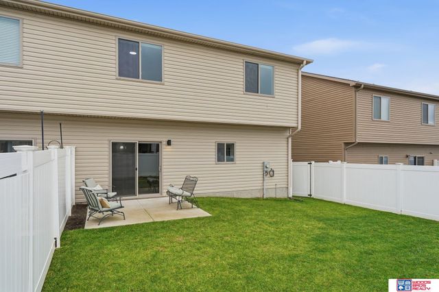 5018 W Hillsboro Drive, Lincoln, NE 68528