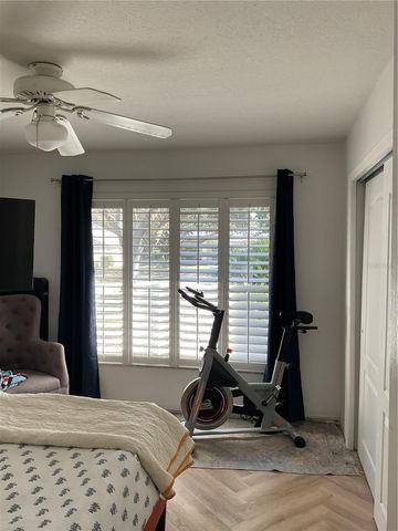 6431 LAURELWOOD DRIVE, Zephyrhills, FL 33542