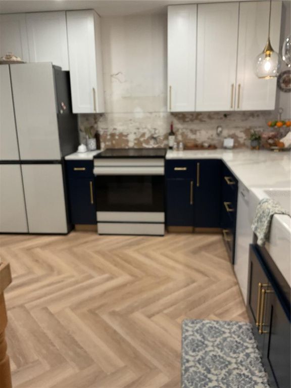 Image 14 of property listing at 6431 LAURELWOOD DRIVE, Zephyrhills, FL 33542