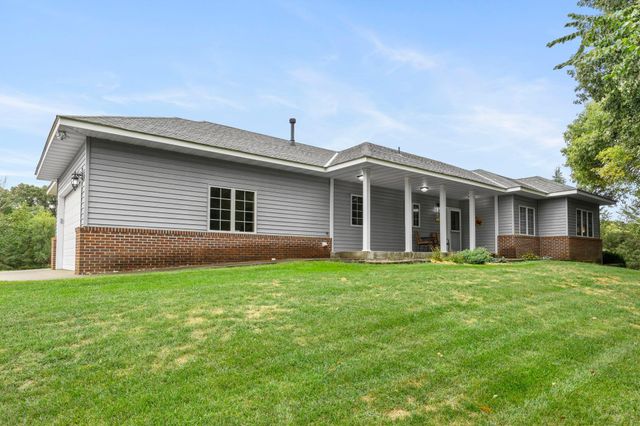 1820 Sims Road NW, Oak Grove, MN 55011