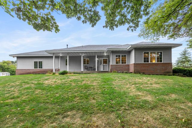 1820 Sims Road NW, Oak Grove, MN 55011