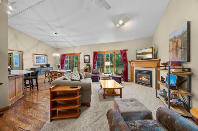 1820 Sims Road NW, Oak Grove, MN 55011