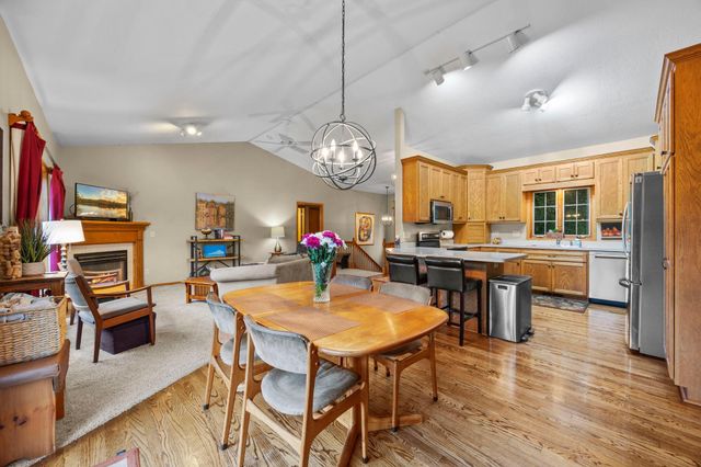 1820 Sims Road NW, Oak Grove, MN 55011