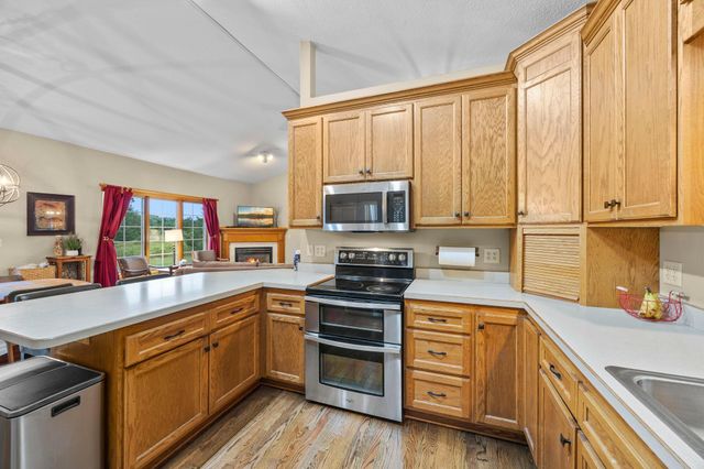 1820 Sims Road NW, Oak Grove, MN 55011