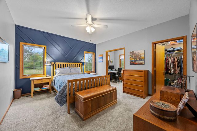 1820 Sims Road NW, Oak Grove, MN 55011