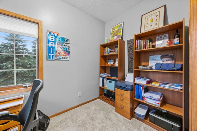 1820 Sims Road NW, Oak Grove, MN 55011