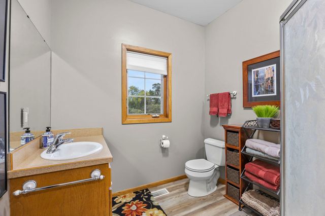 1820 Sims Road NW, Oak Grove, MN 55011