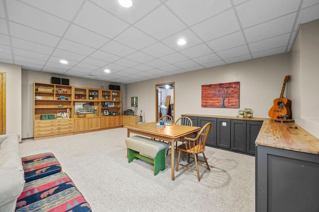 1820 Sims Road NW, Oak Grove, MN 55011