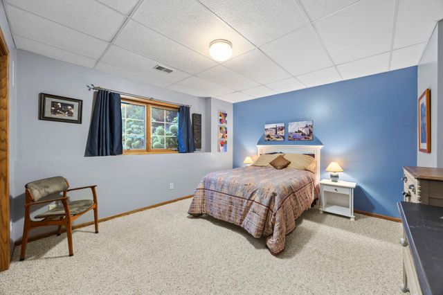 1820 Sims Road NW, Oak Grove, MN 55011