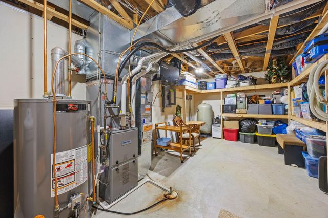 1820 Sims Road NW, Oak Grove, MN 55011