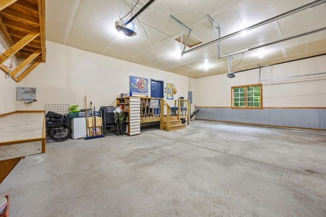 1820 Sims Road NW, Oak Grove, MN 55011
