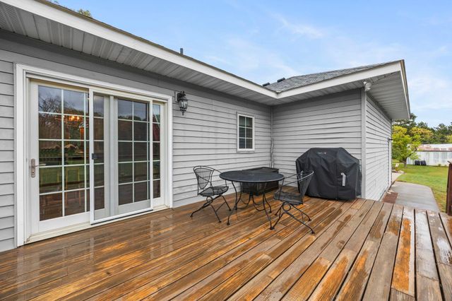 1820 Sims Road NW, Oak Grove, MN 55011