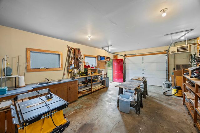 1820 Sims Road NW, Oak Grove, MN 55011