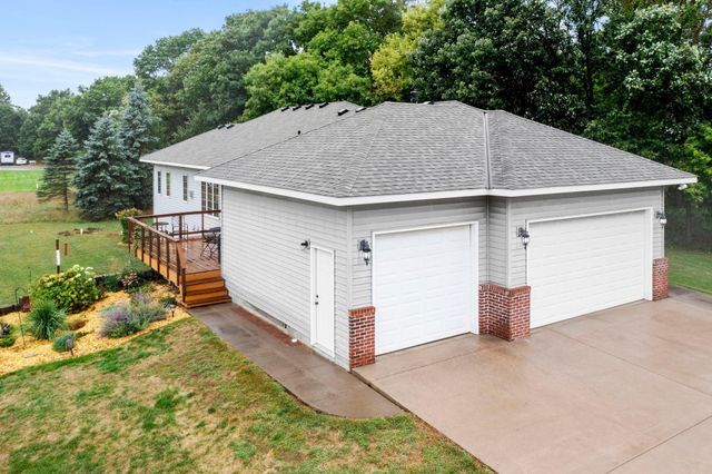 1820 Sims Road NW, Oak Grove, MN 55011