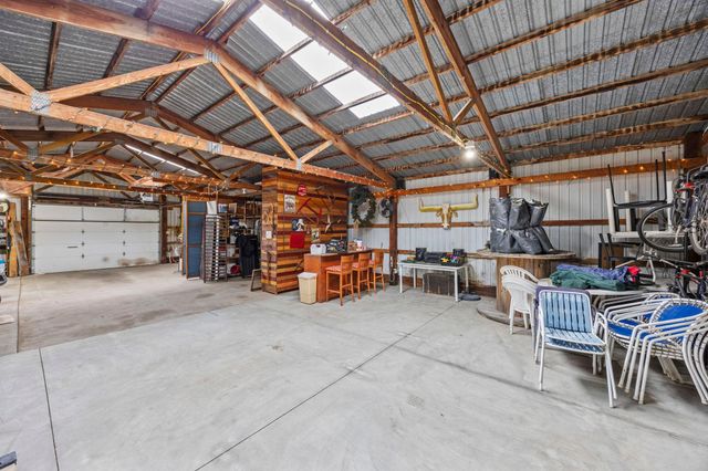 1820 Sims Road NW, Oak Grove, MN 55011