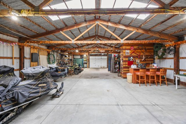 1820 Sims Road NW, Oak Grove, MN 55011