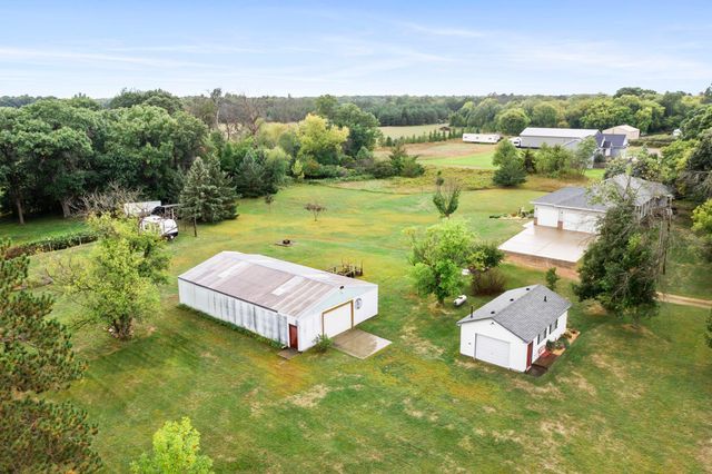 1820 Sims Road NW, Oak Grove, MN 55011