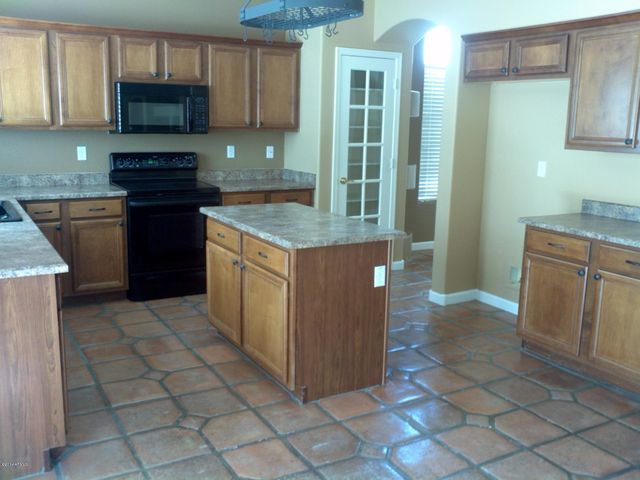 6423 W VILLA LINDA Drive, Glendale, AZ 85310