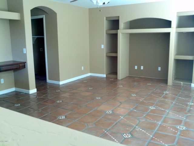 6423 W VILLA LINDA Drive, Glendale, AZ 85310