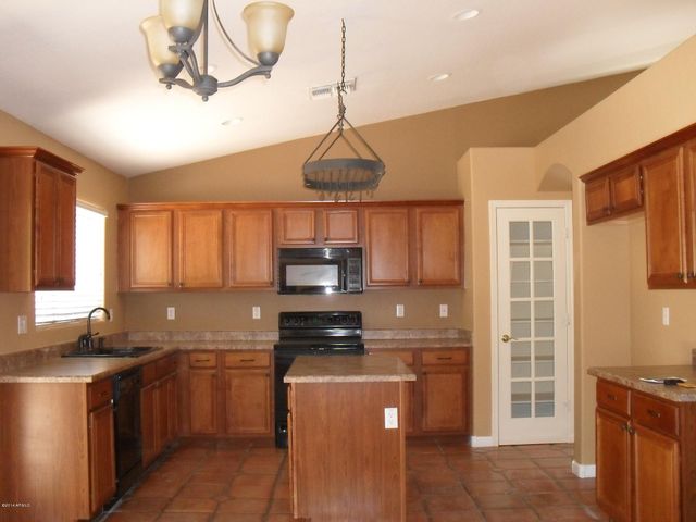 6423 W VILLA LINDA Drive, Glendale, AZ 85310
