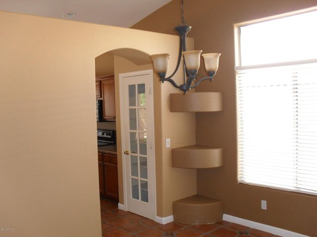 6423 W VILLA LINDA Drive, Glendale, AZ 85310