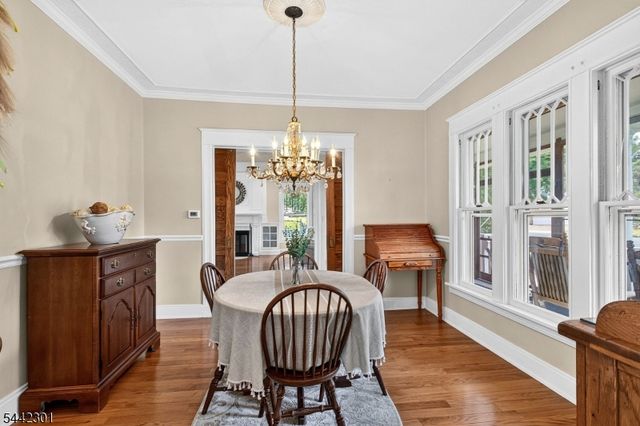 2 Russell Rd, Fanwood Boro, NJ 07023
