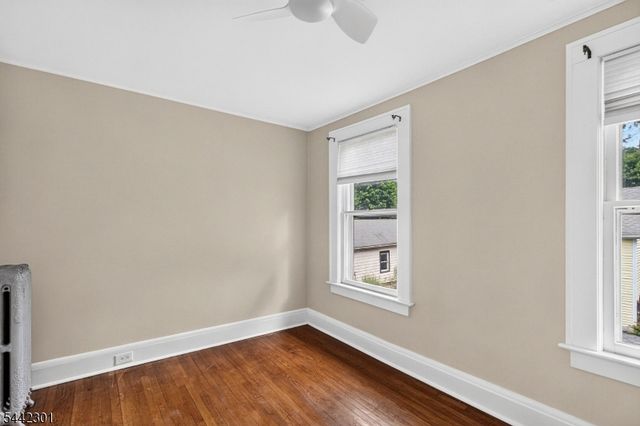 2 Russell Rd, Fanwood Boro, NJ 07023