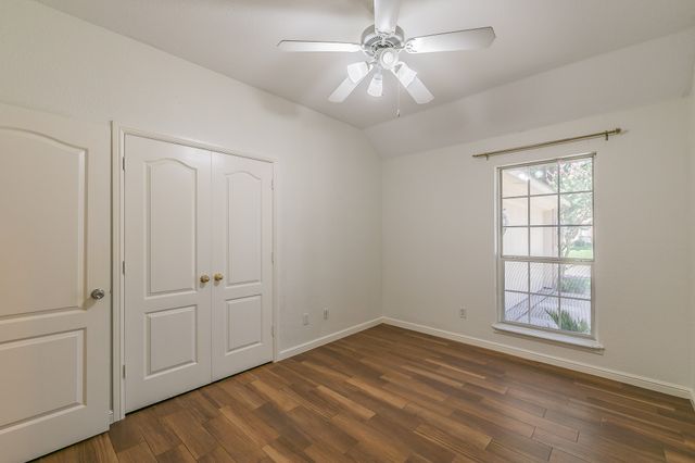 5544 Greenview Court, North Richland Hills, TX 76148