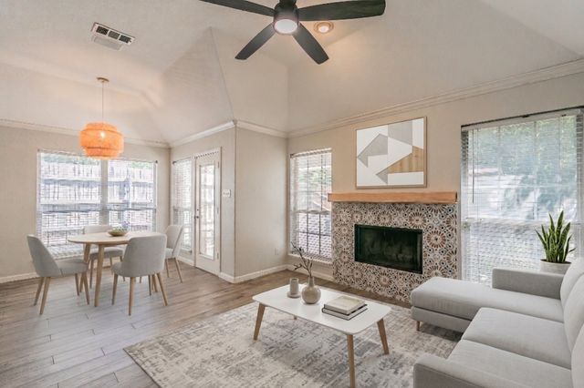 5544 Greenview Court, North Richland Hills, TX 76148