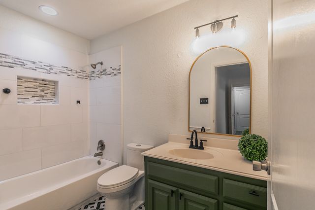 5544 Greenview Court, North Richland Hills, TX 76148