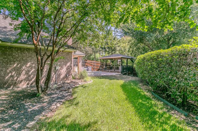 5544 Greenview Court, North Richland Hills, TX 76148