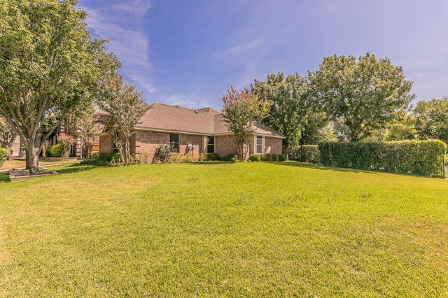 5544 Greenview Court, North Richland Hills, TX 76148