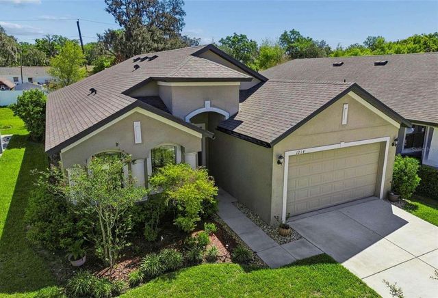 1214 FLORABLU DRIVE, Seffner, FL 33584