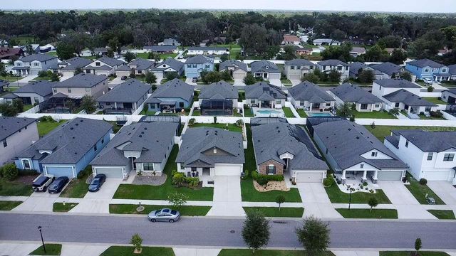 1214 FLORABLU DRIVE, Seffner, FL 33584