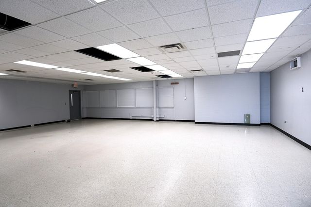 646 Chicago Road, Chicago Heights, IL 60411