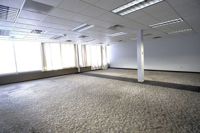 646 Chicago Road, Chicago Heights, IL 60411