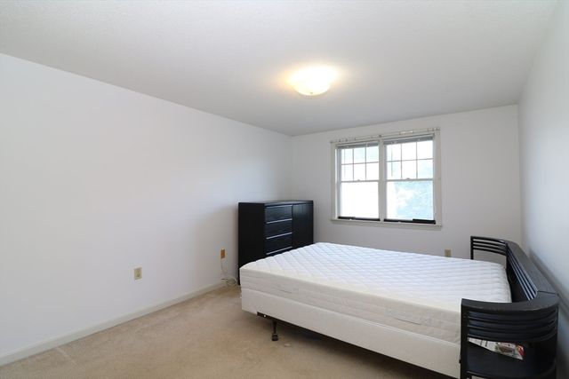 26 Webb Pl 2C, Mansfield, MA 02048
