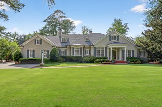 2954 Ridgewood NW Road, Atlanta, GA 30327