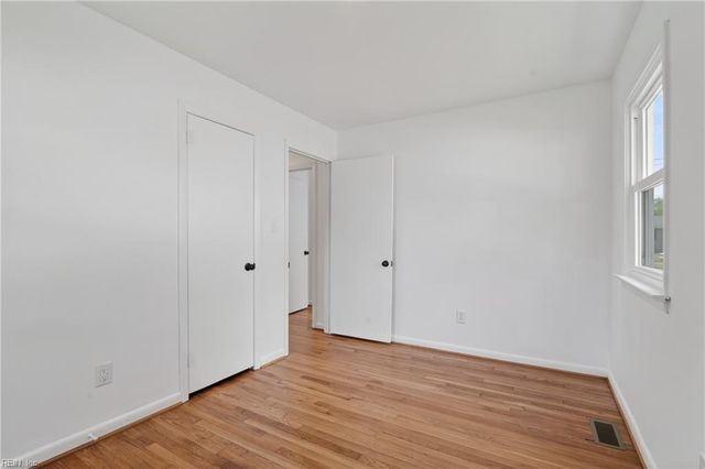 8506 Orcutt AVE, Hampton, VA 23605