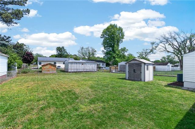 8506 Orcutt AVE, Hampton, VA 23605