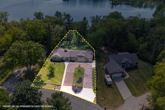 3311 Dorais Drive, Grand Rapids, MI 49525