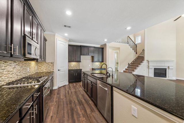 22302 Wenbury Drive, Tomball, TX 77375